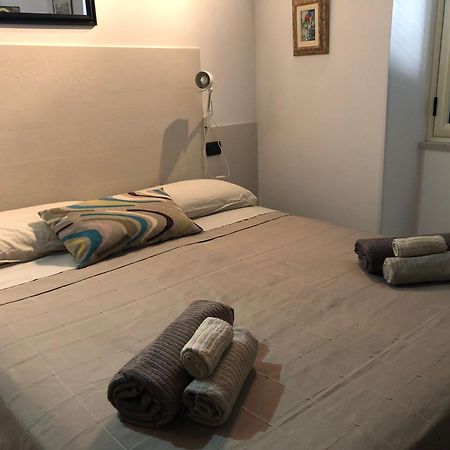 Le Suites Maor Gaeta Rum bild