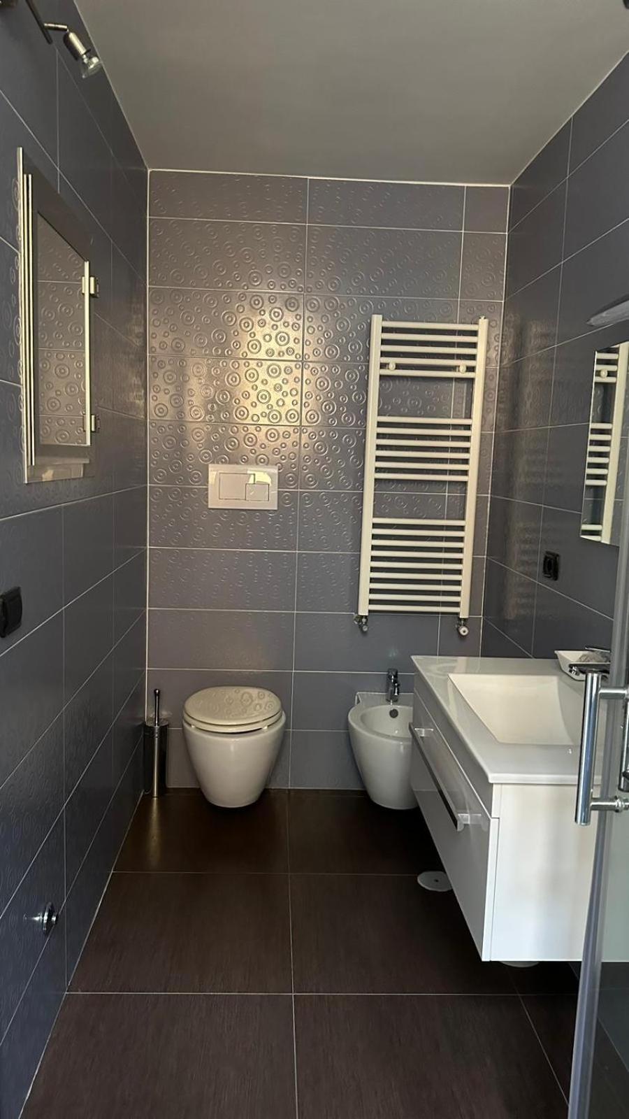 Le Suites Maor Gaeta Rum bild