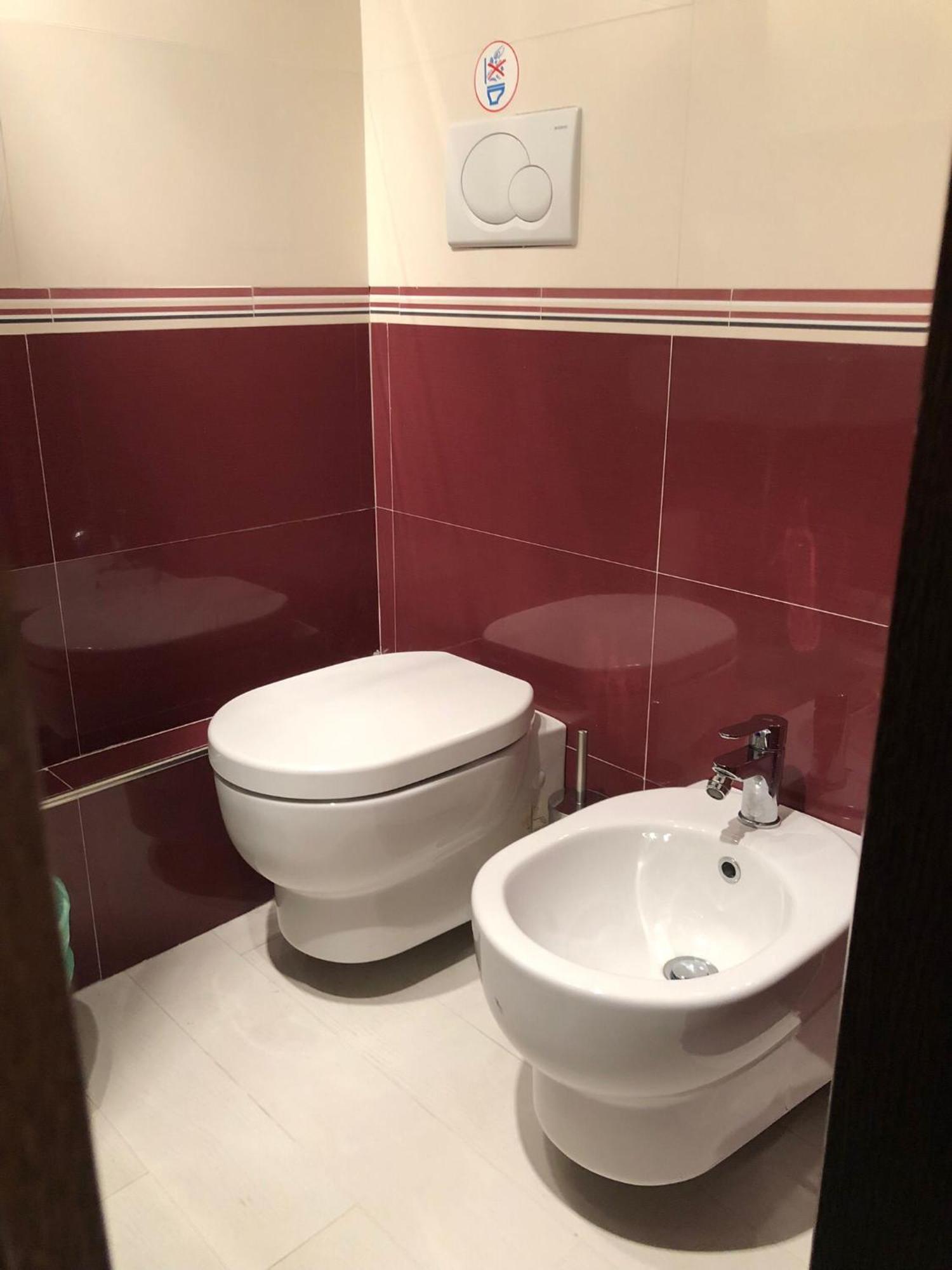 Le Suites Maor Gaeta Rum bild